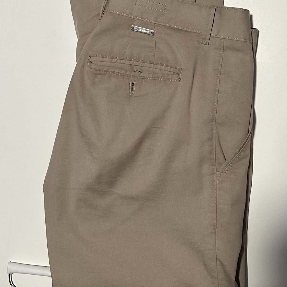 Alberto Stretch Ceramica 30x32 Chino